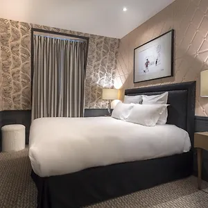 La Parizienne By Elegancia *** Paris